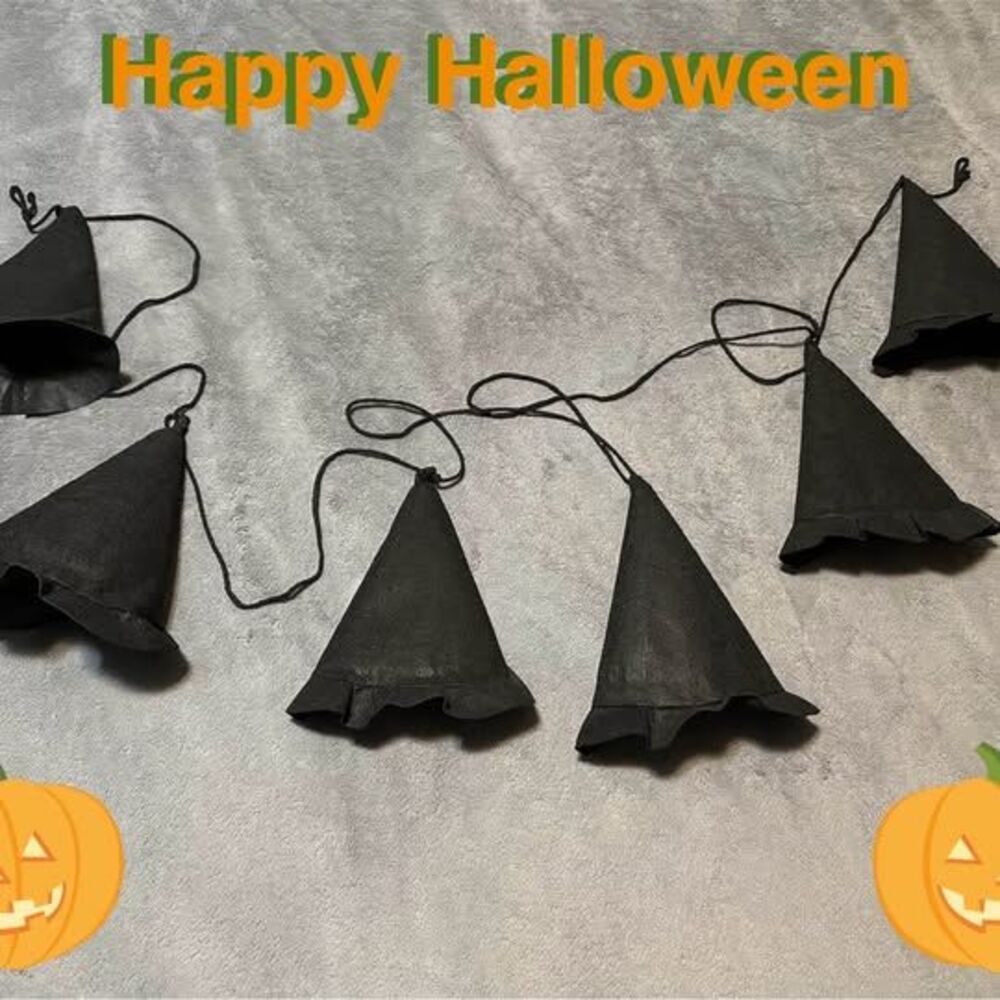 NEW Halloween Witch Hat Garland Decoration
